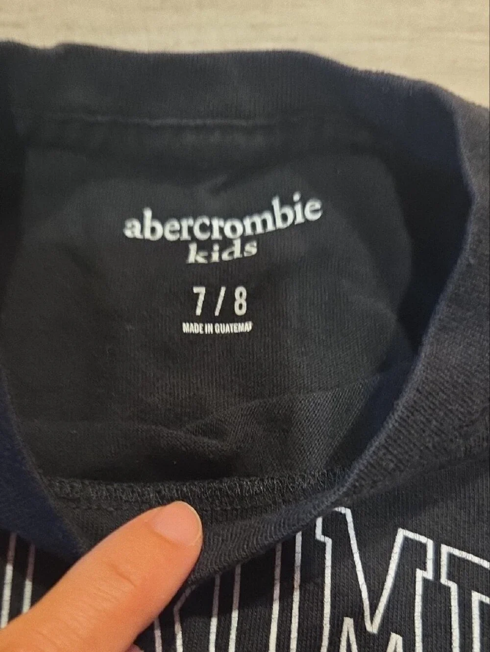 Abercrombie & Fitch Black Short-Sleeve Logo Tee